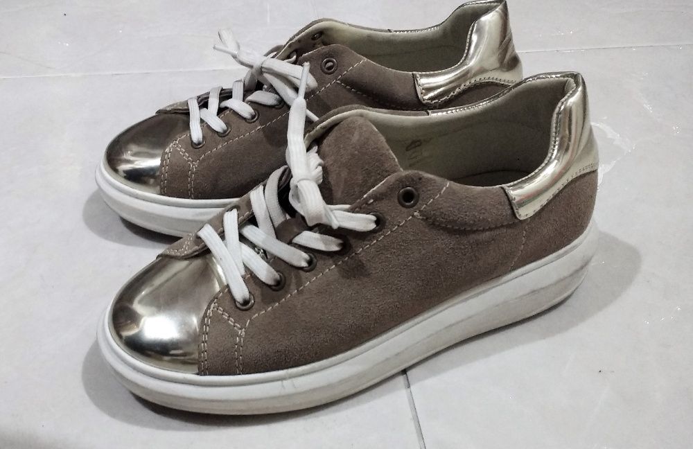 Ténis fashion novos nº 38
