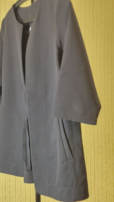 Піджак чорний жіночий класичний