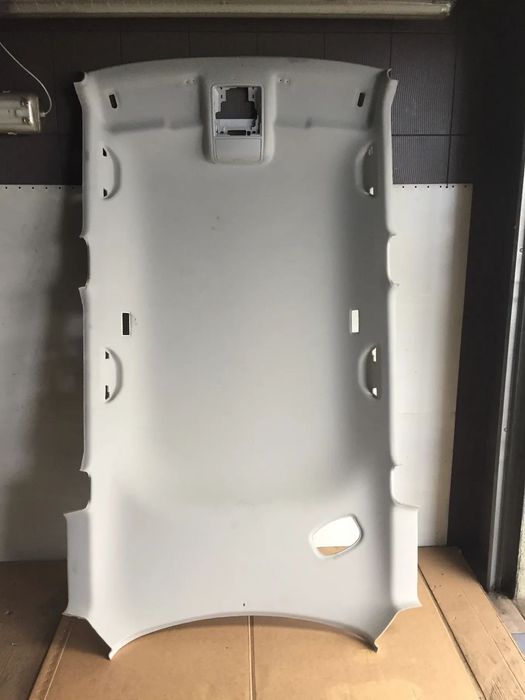 SKODA YETI 14R PODSUFITKA 5L6867501J