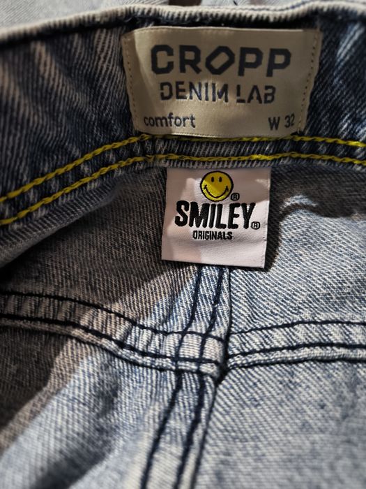 Cropp smiley originals w32 spodenki