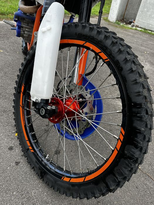 Продам Geon dakar GNS 300
