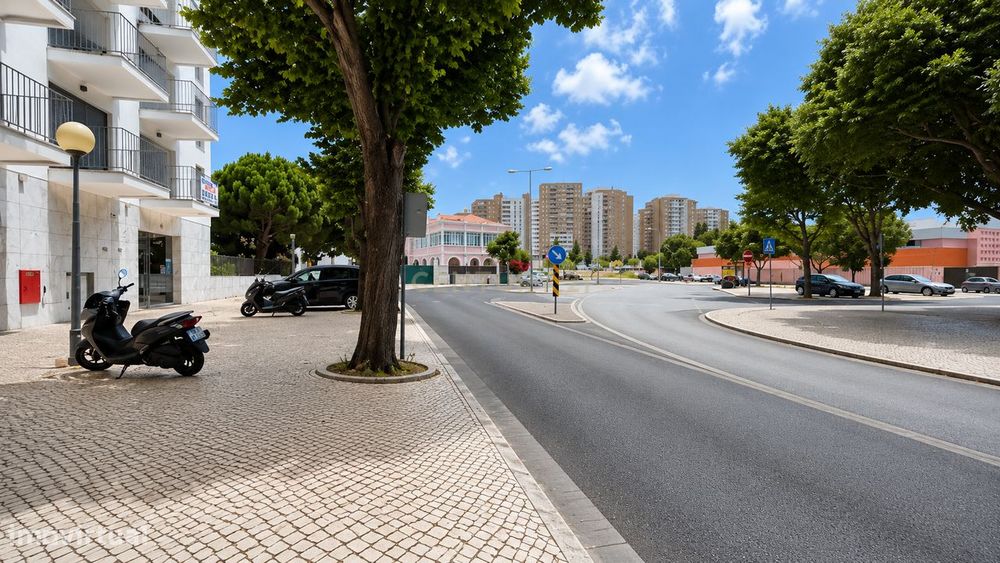 T1+1 com 86,98 m² a 220 m do Metro do Lumiar