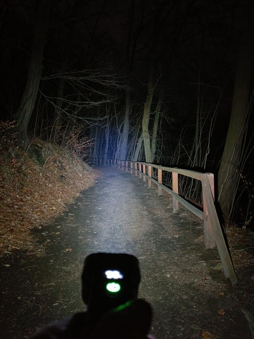 Super mocna LED lampa rowerowa przednia z klaksonem.