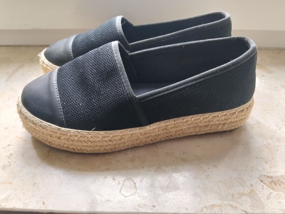 Espadryle damskie DeeZee rozm.37 na platformie