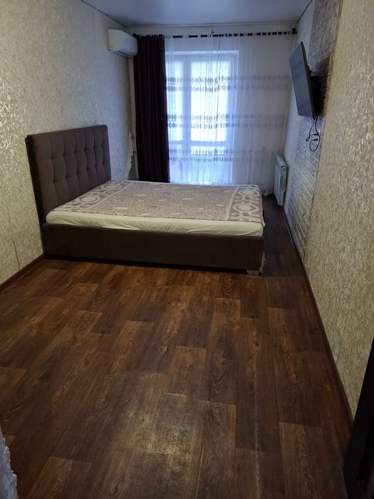 Задаётся 2х комнатная квартира