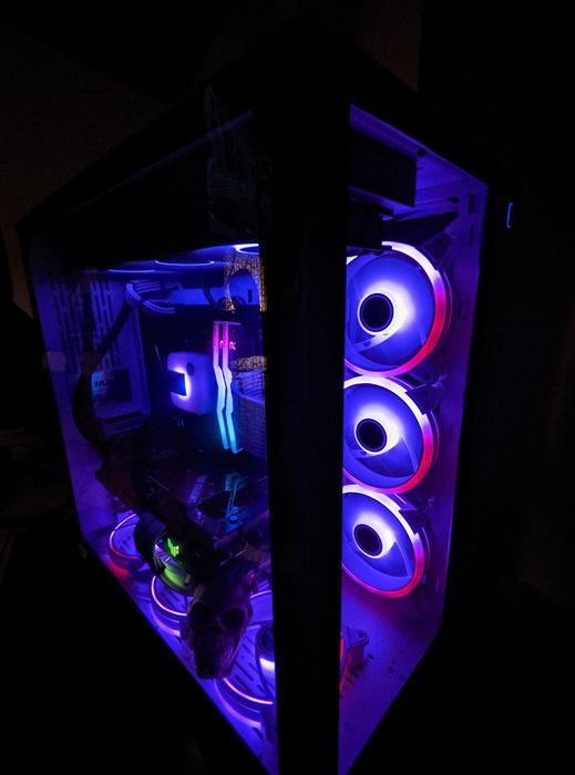 PC / ASUS 3080 TUF + Ryzen 5800X + 32gb DDR4 + WC EKWB 36064584985413377123