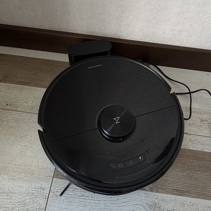Робот пилосос Roborock S6 maxV на запчастини