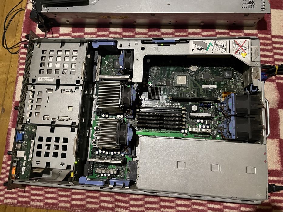 Сервер Dell PowerEdge 2650