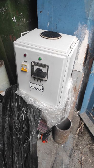 стабилизатора напряжения СН-7000-УХЛ4 производства компании «Элиз».