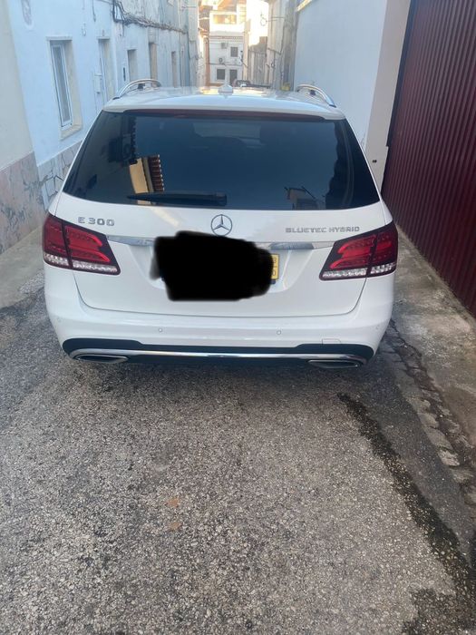 Mercedes E300 Hybrid AMG
