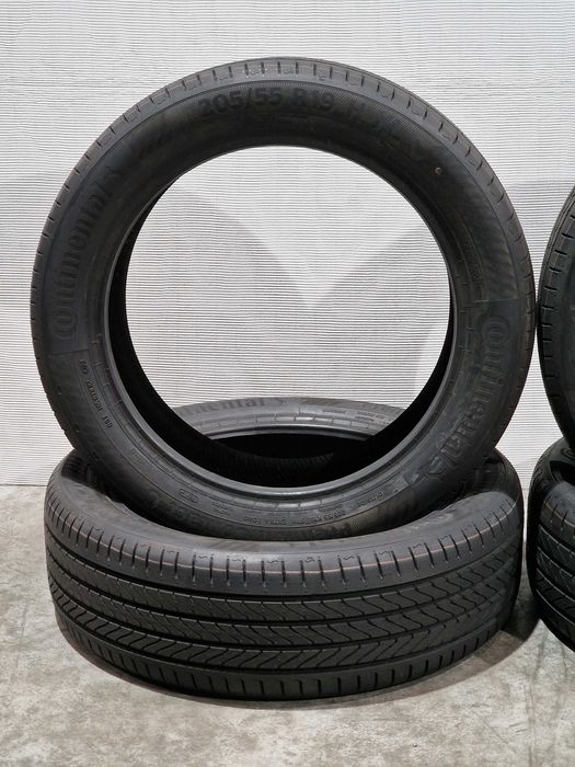 [Como Novos] 4 Pneus 205/55R19 CONTINENTAL