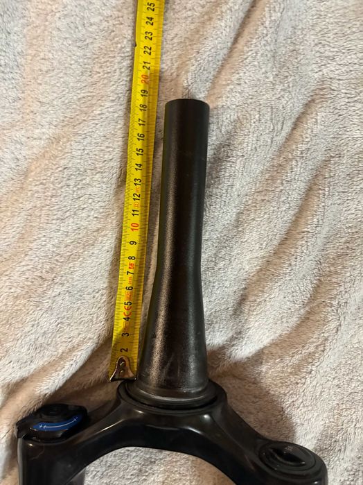 Rock Shox Yari RC motion control