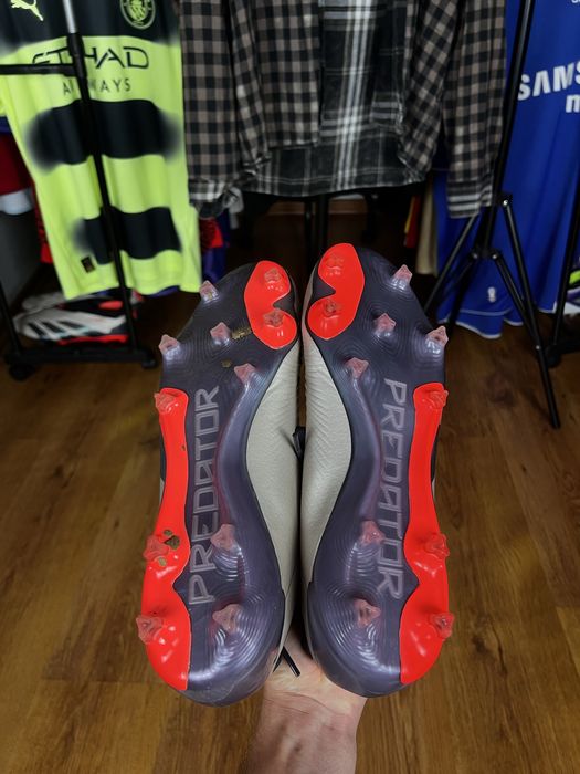 Buty piłkarskie Adidas Predator Elite FG 1/3
