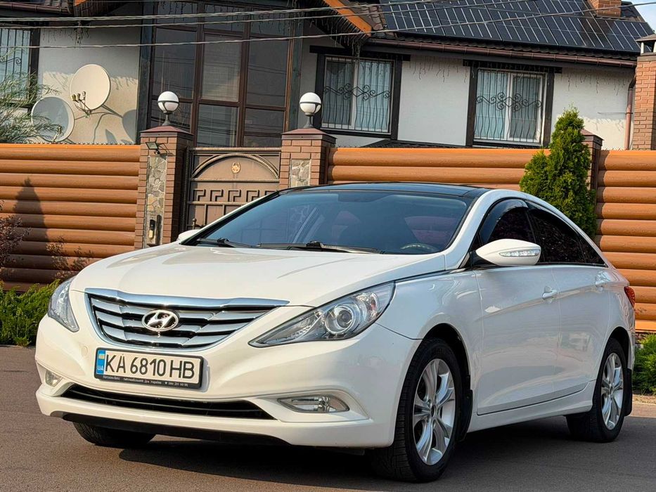 Hyundai Sonata 2011