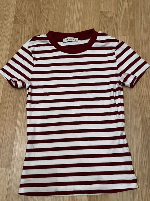 Обтягивающая футболка в полоску