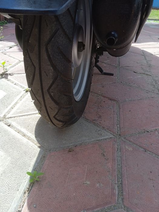 Honda Tact 24 stand up