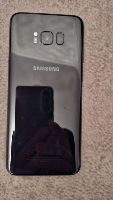 Продам телефон Samsung S8+