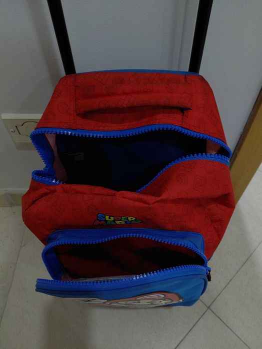 Mochila Super Mario, em excelente estado