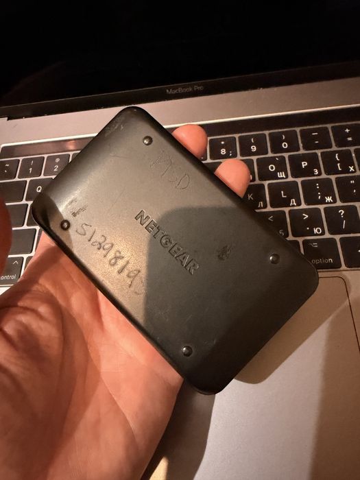 Роутер Netgear AirCard 797S: 750 грн. - Навушники Київ на Olx