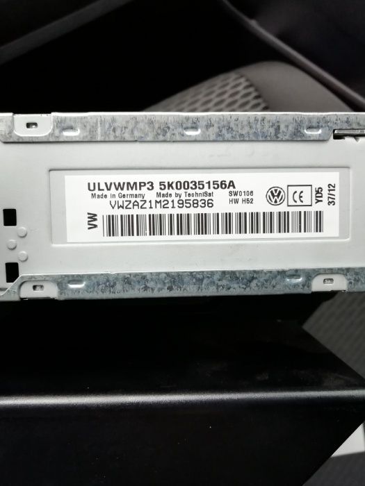 Продам автомагнитолу RCD VW 210