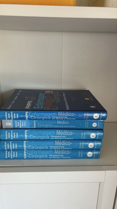 Livros de Enfermagem Medico-Cirurgico (coleção completo)