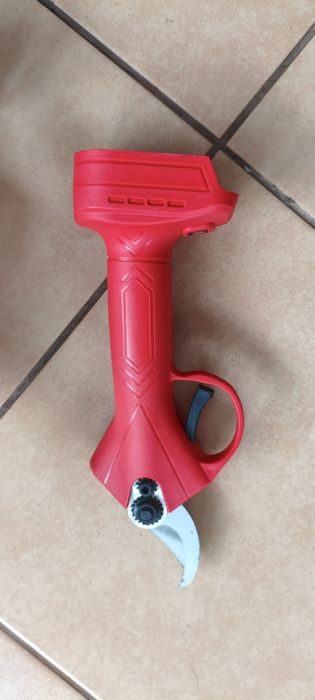 Mini Motosserra + Tesoura de podar