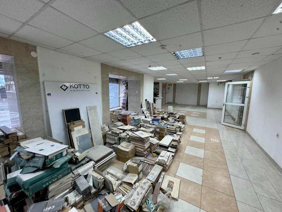 Продаж комерційного приміщення по вул. Свободи