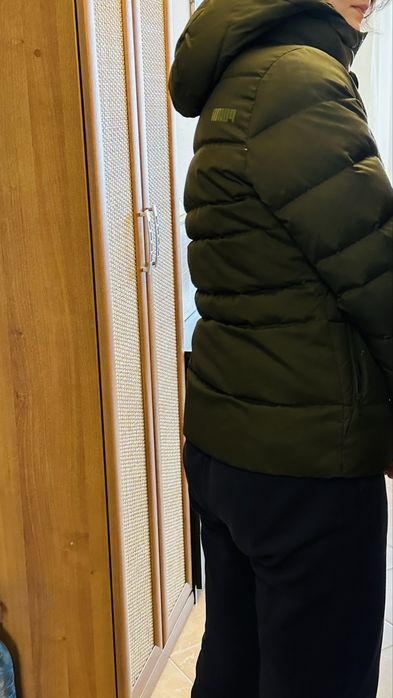 Жіноча пухова куртка Puma