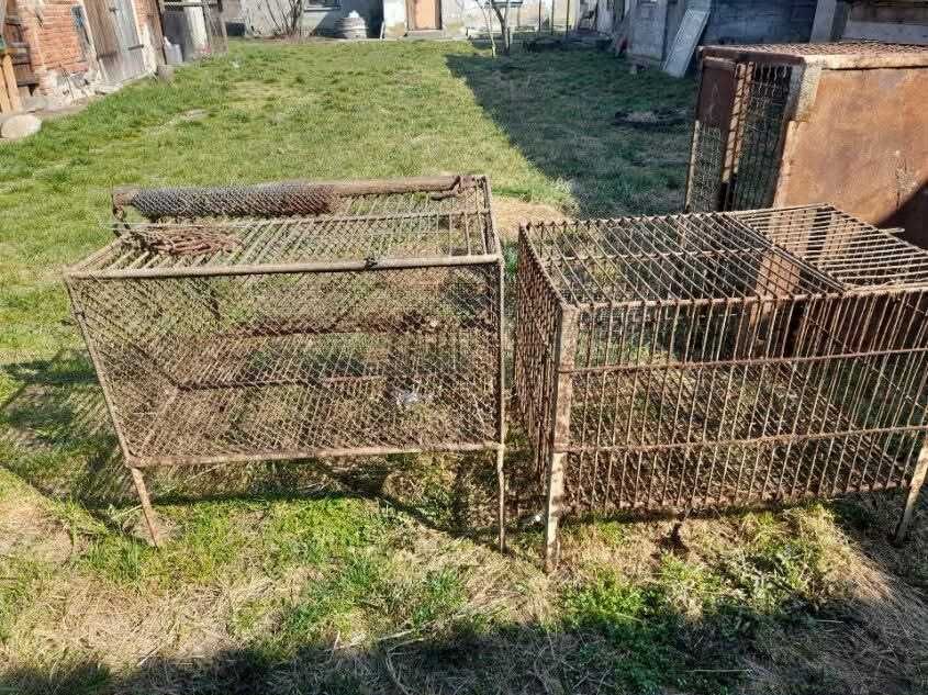 Metalowe klatki do hodowli zwierząt