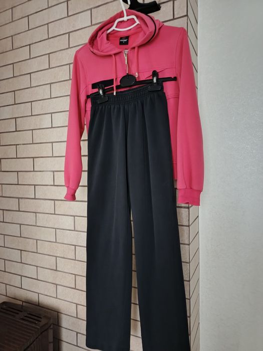 Продам спортивний костюм для дівчинки