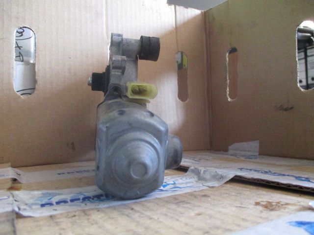 Motor vidro frente esquerdo FORD Mondeo I (GBP)