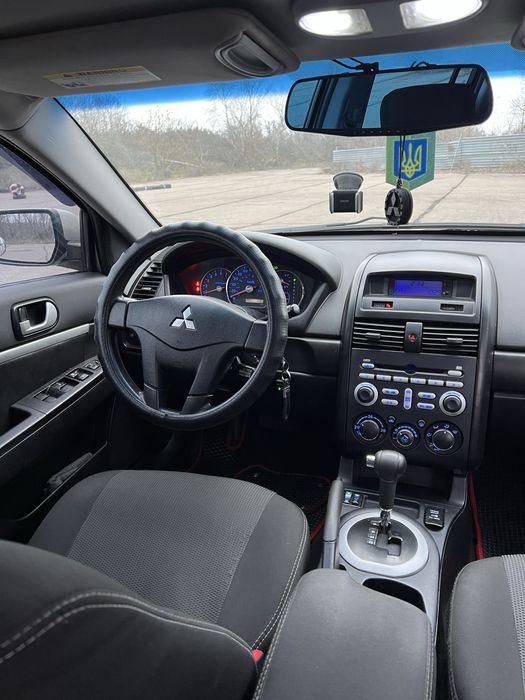 Mitsubishi Galant 2.4 Автомат Мітсубісі