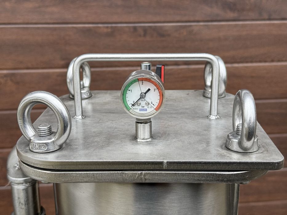 Myjka ultradźwiękowa przemysłowa firmy ULTRON