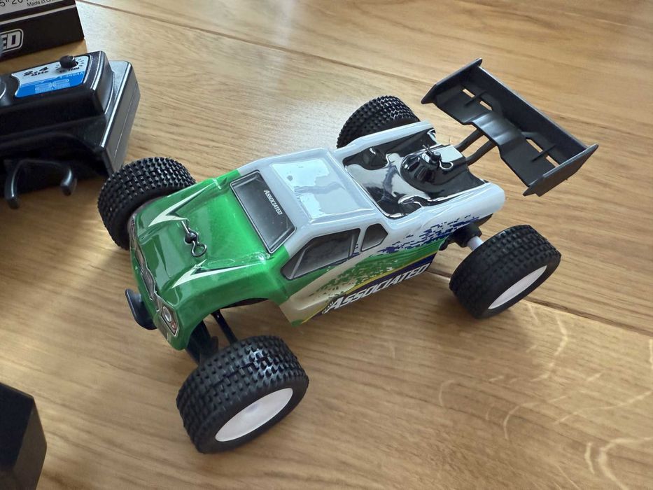 Team Associated TR28 skala 1:28 Samochód RC
