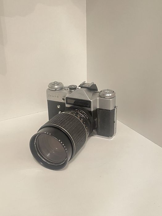 Zenit E com objetiva