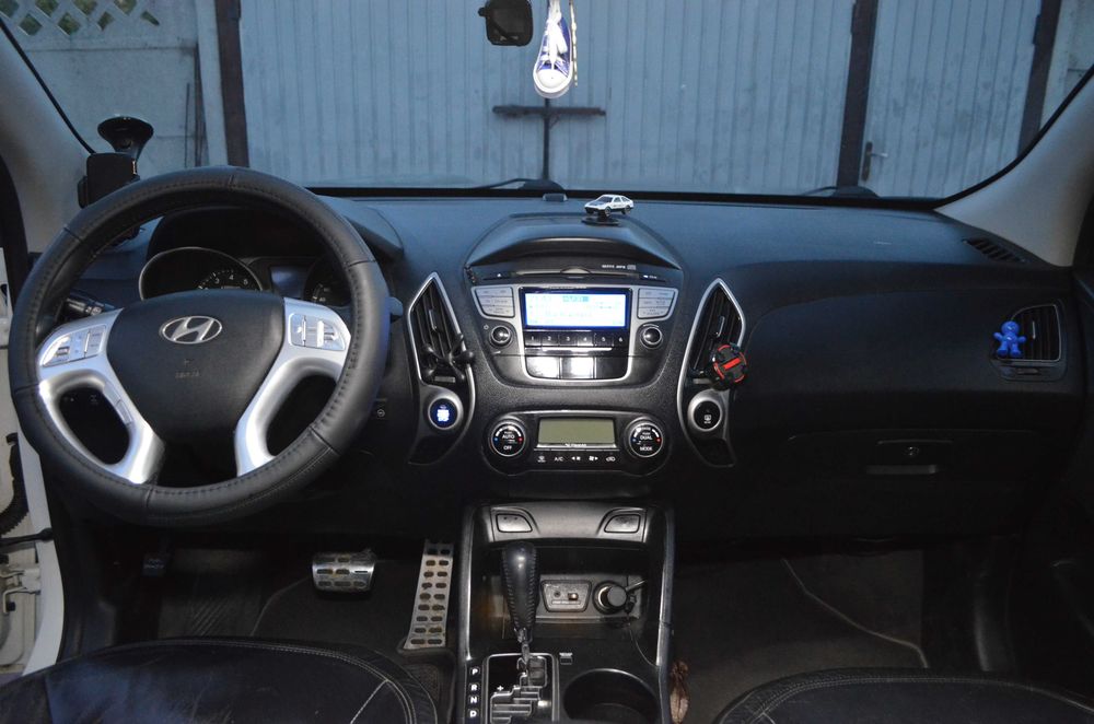 Hyundai ix35 2010 VIN KMHJU81CDBU167650 фото оголошення 22 з 24