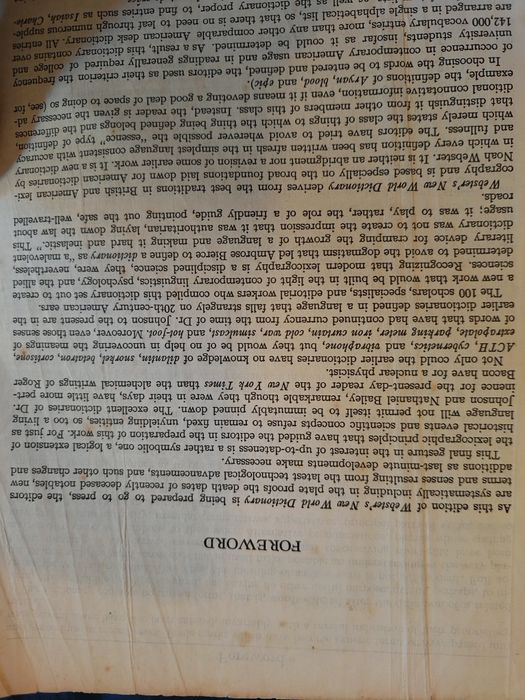 Livro dicionário inglês de 1960 "The World Publishing Company"