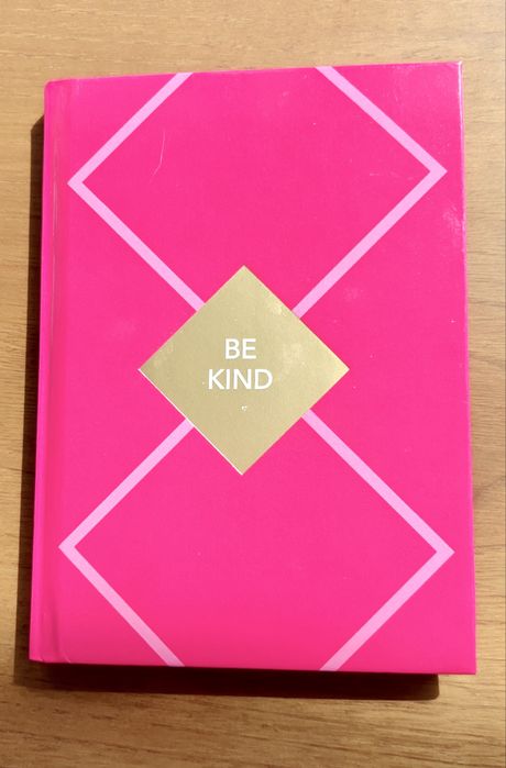 Conjunto três cadernos de anotações de capa dura