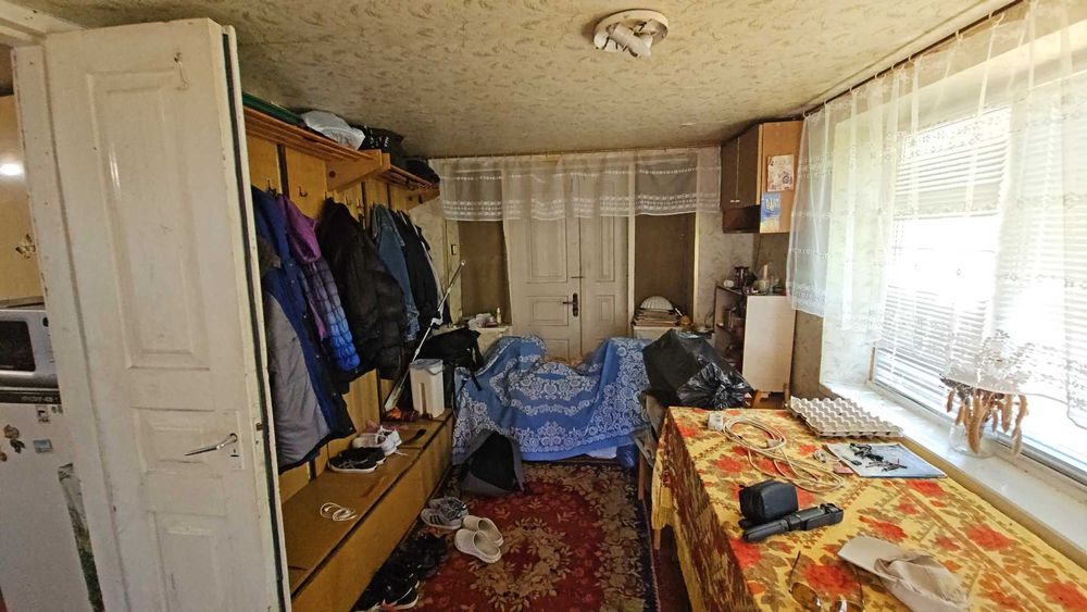 Цегляний будинок, в місті Яготин - всі комунікації. Є ВІДЕООГЛЯД