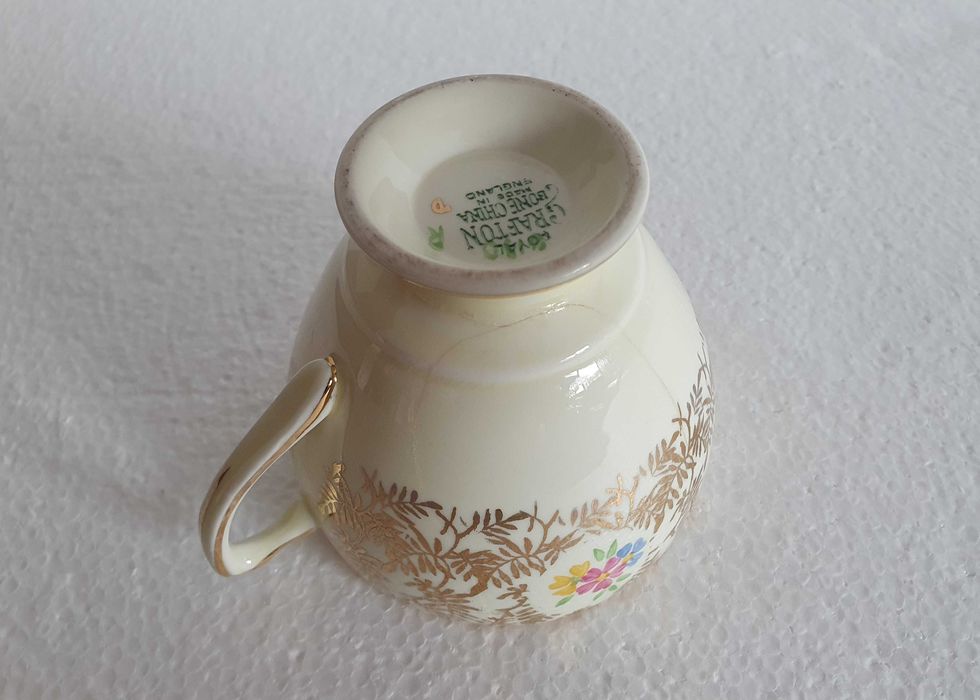 Rara antiga Chávena Royal Grafton Bone China - Anos 20