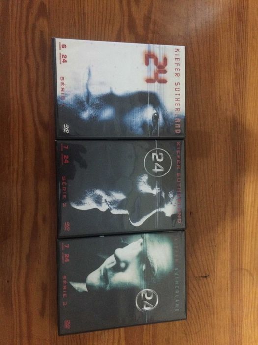 DVD Series 24 Hours. Seasons 1, 2, and 3 (72 Episodes). 20 DVDs.64740473215105120