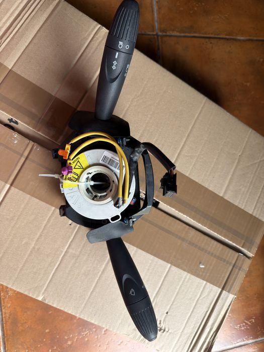 Conjunto / manetes de luzes e limpa vidros fiat 500