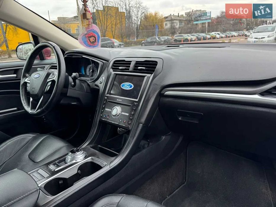 Продам FORD Fusion Plug-In Hybrid  TITANIUM