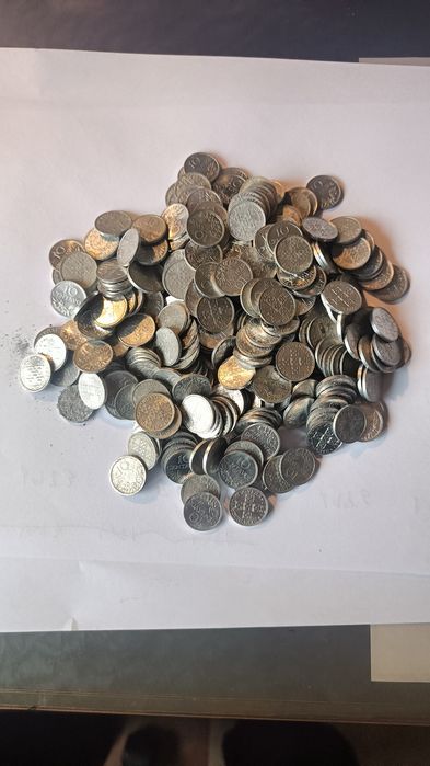 Vendo moedas de coleção