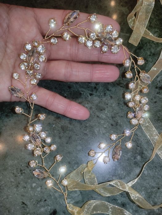 Tiara Grinalda Dourada Brilhantes Noiva