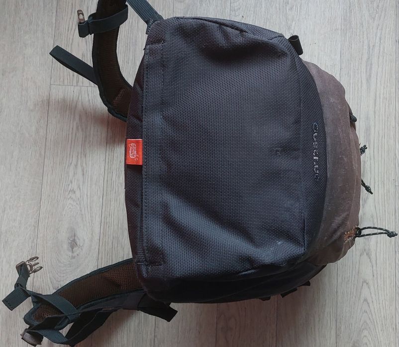 Рюкзак б/у Quechua NH500 20 L, c дождевиком (France)