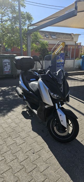 Yamaha XMAX 125cc
