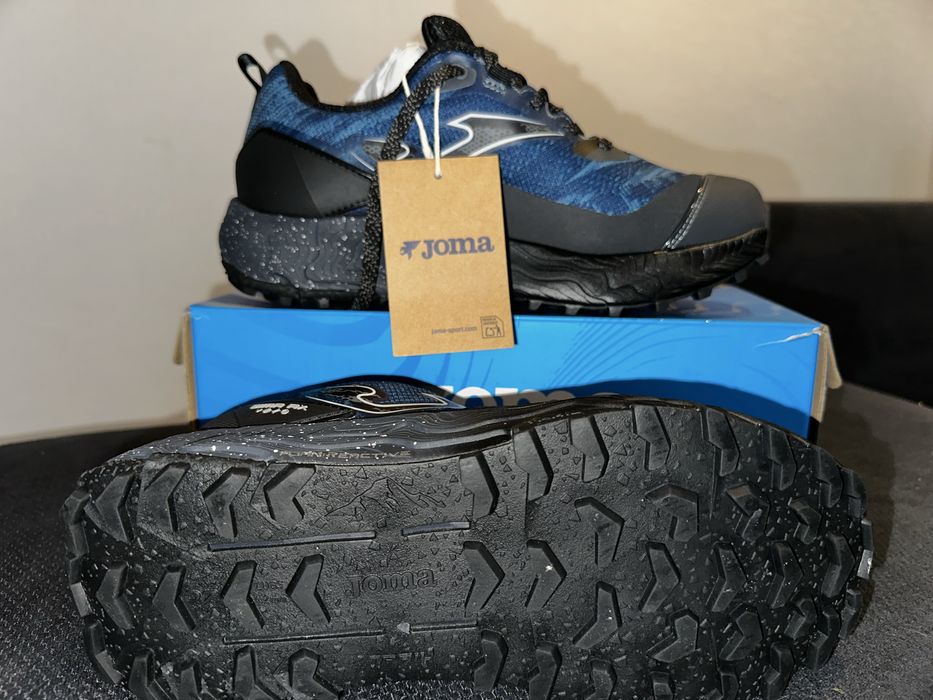 Демісезонні трекінгові кросівки Joma SIMA AISLATEX