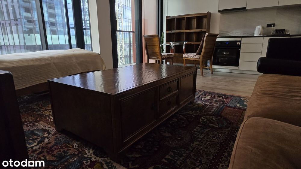 Apartament w Towarowa Towers