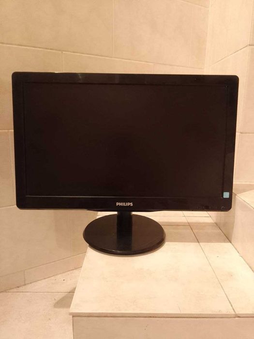 Монітор 19.5 "Philips 200V4L Black